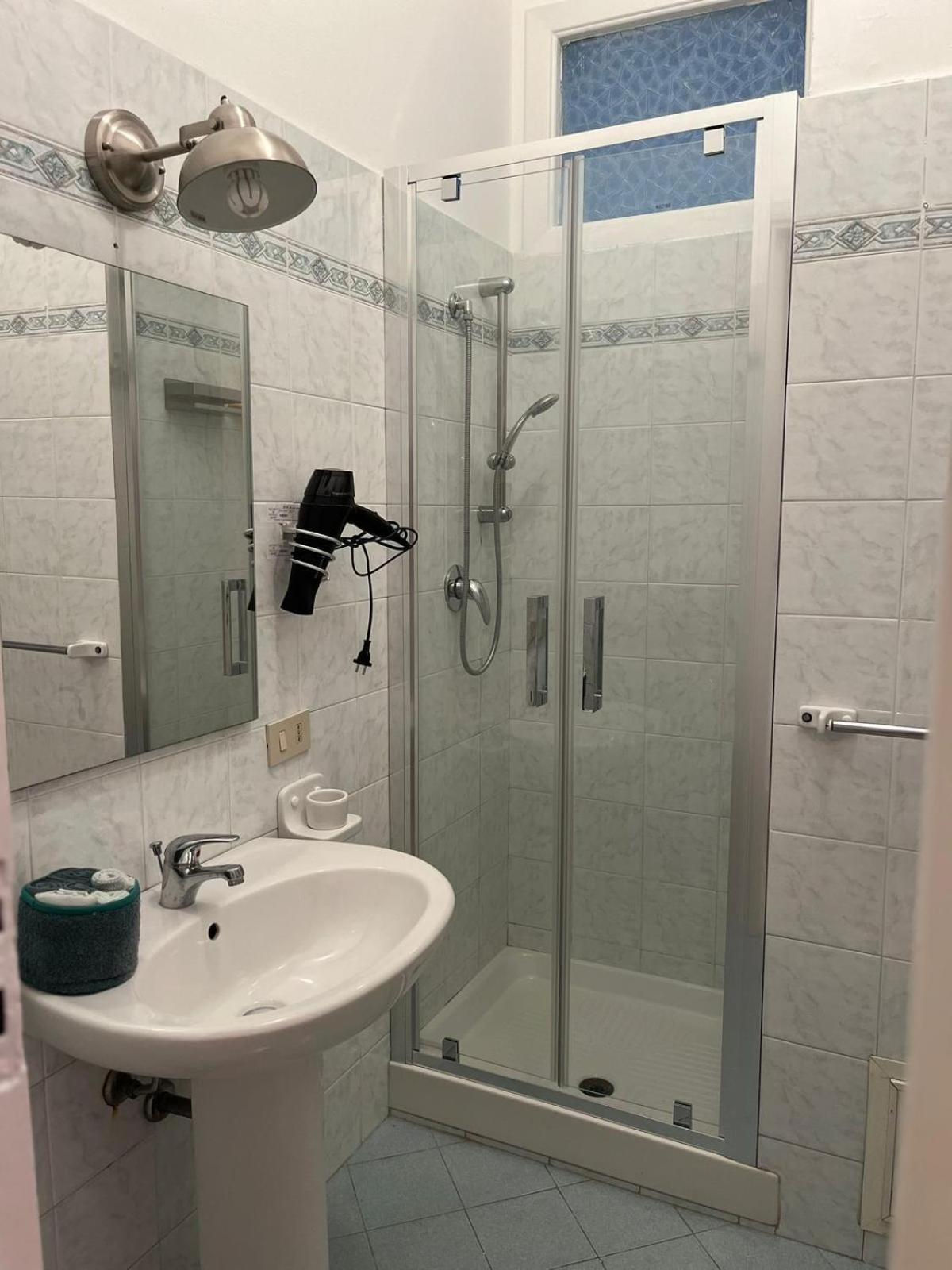 Casa Dei Nonni Di Yuri Bed and Breakfast Palermo Buitenkant foto